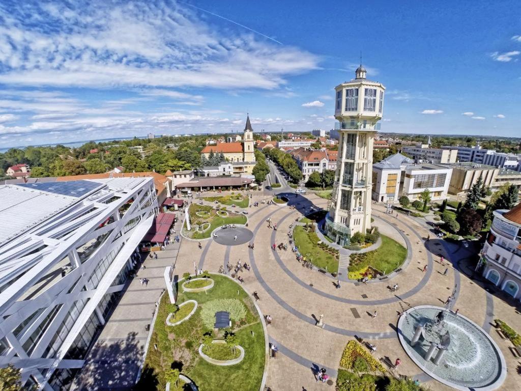 Sio Hostel Siófok Eksteriør billede